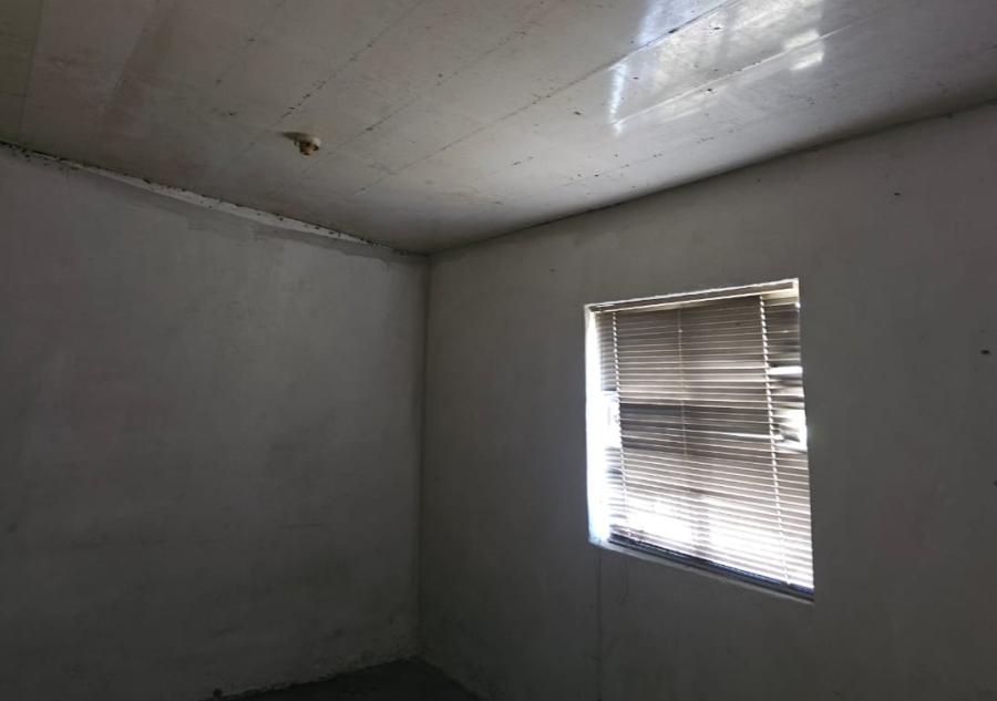 3 Bedroom Property for Sale in Lamontpark Gauteng