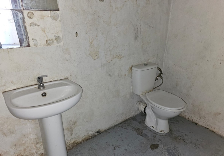 3 Bedroom Property for Sale in Lamontpark Gauteng