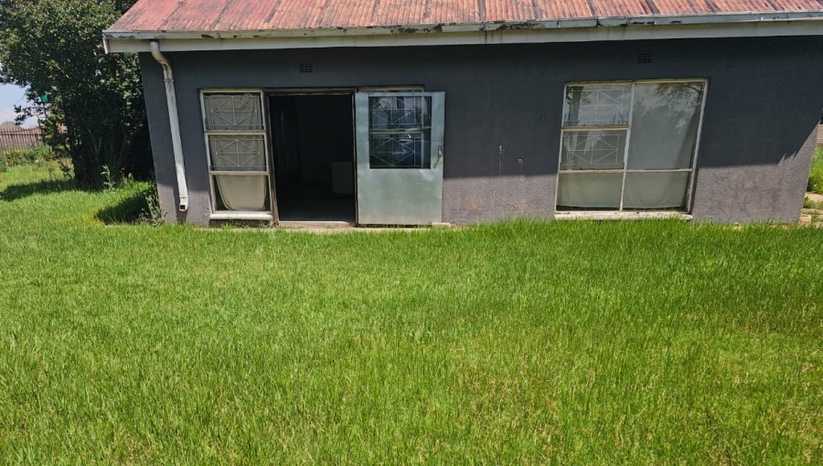 3 Bedroom Property for Sale in Lamontpark Gauteng