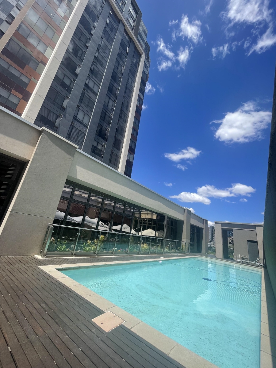 To Let 1 Bedroom Property for Rent in Sandown Gauteng