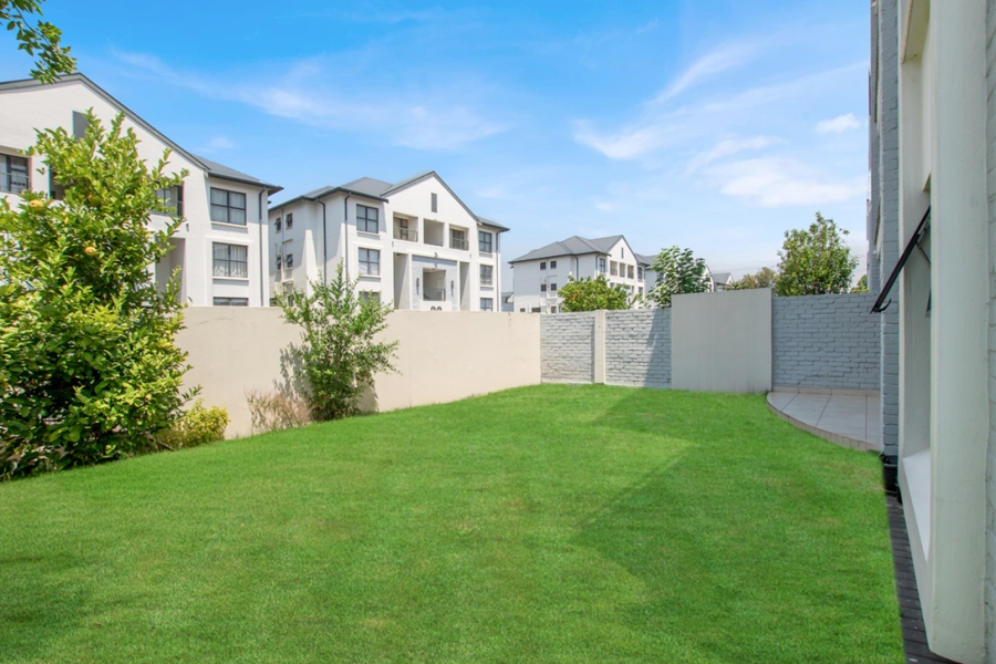 3 Bedroom Property for Sale in Petervale Gauteng