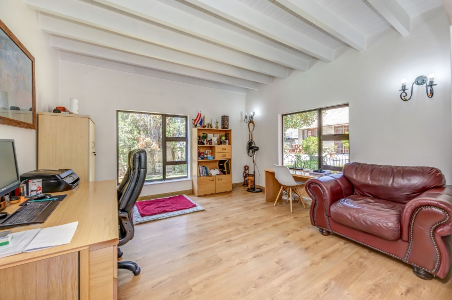 5 Bedroom Property for Sale in Jukskei Park Gauteng