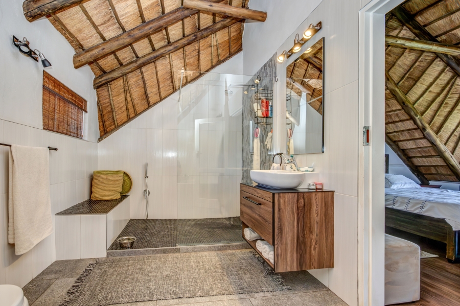 5 Bedroom Property for Sale in Jukskei Park Gauteng