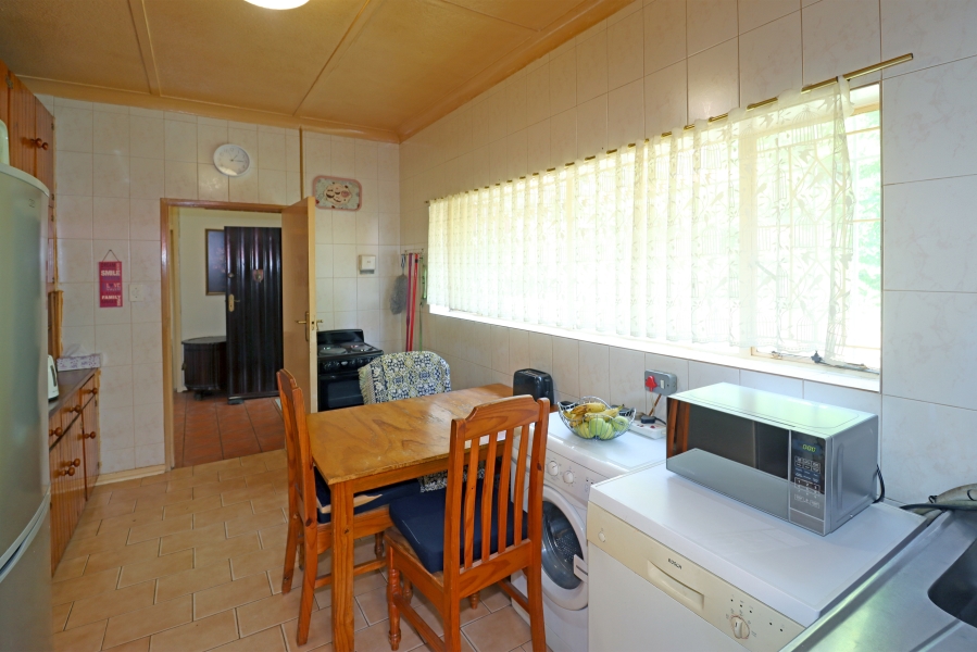 4 Bedroom Property for Sale in Robindale Gauteng