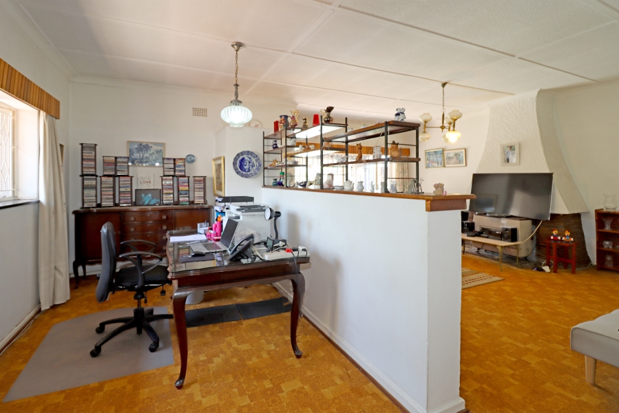 4 Bedroom Property for Sale in Robindale Gauteng