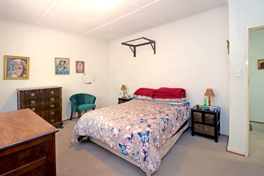 4 Bedroom Property for Sale in Robindale Gauteng