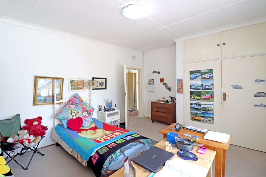 4 Bedroom Property for Sale in Robindale Gauteng