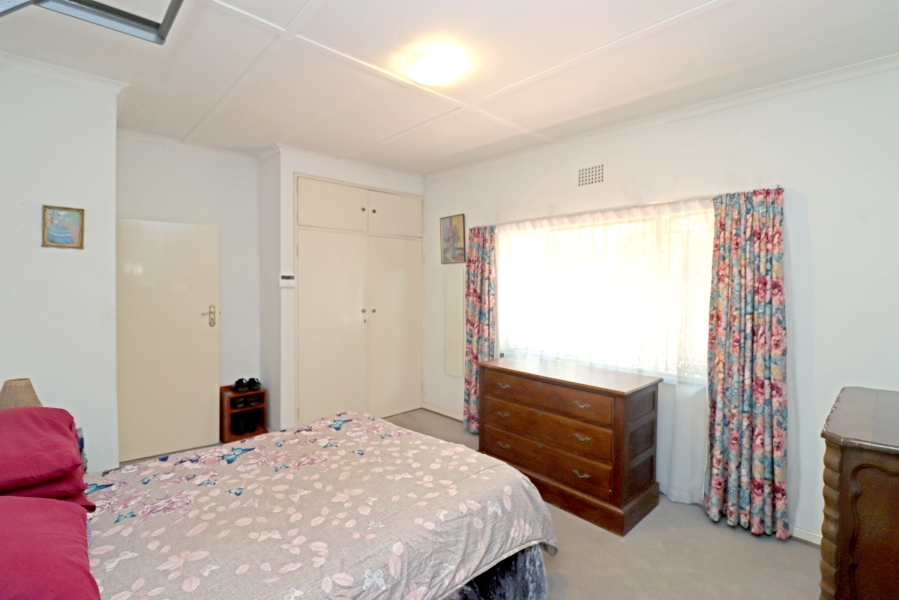 4 Bedroom Property for Sale in Robindale Gauteng