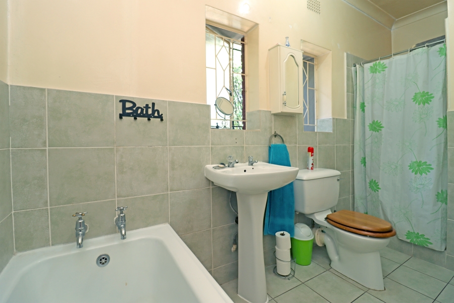 4 Bedroom Property for Sale in Robindale Gauteng