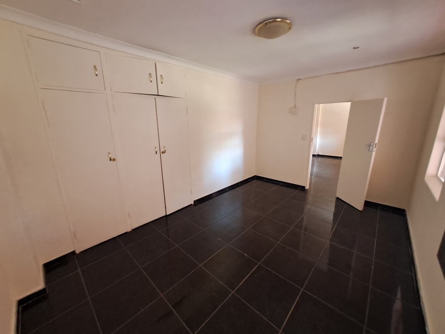 1 Bedroom Property for Sale in Albertville Gauteng