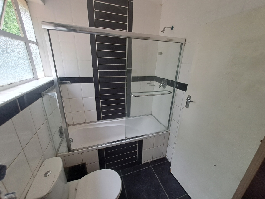 1 Bedroom Property for Sale in Albertville Gauteng