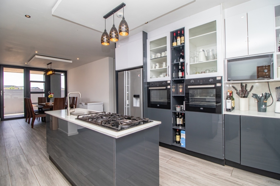 4 Bedroom Property for Sale in Swallow Hills Lifestyle Estate Gauteng