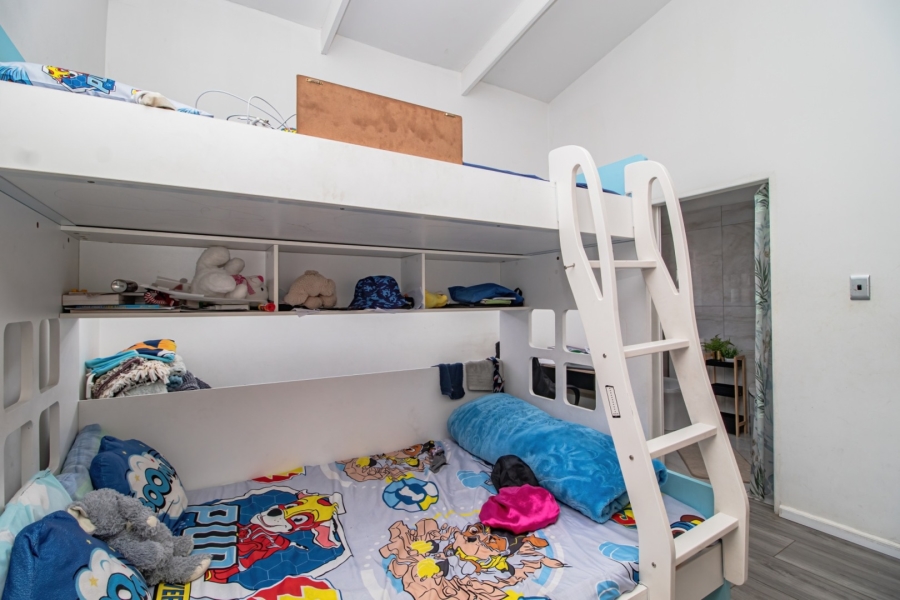 4 Bedroom Property for Sale in Swallow Hills Lifestyle Estate Gauteng