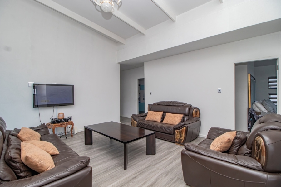 4 Bedroom Property for Sale in Swallow Hills Lifestyle Estate Gauteng