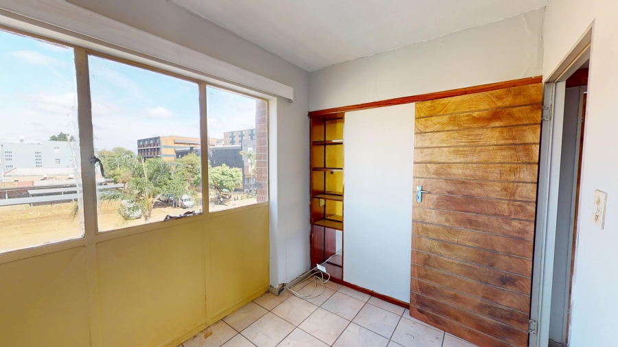1 Bedroom Property for Sale in Berea Park Gauteng