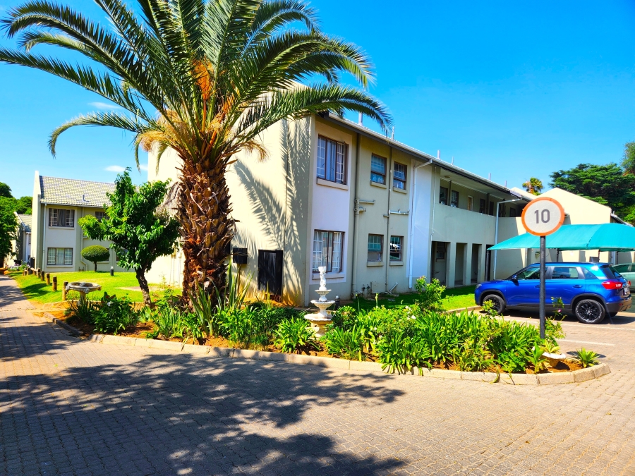 3 Bedroom Property for Sale in Whitney Gardens Gauteng