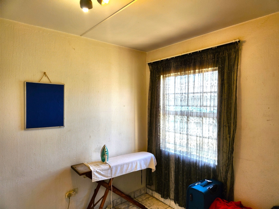 3 Bedroom Property for Sale in Whitney Gardens Gauteng
