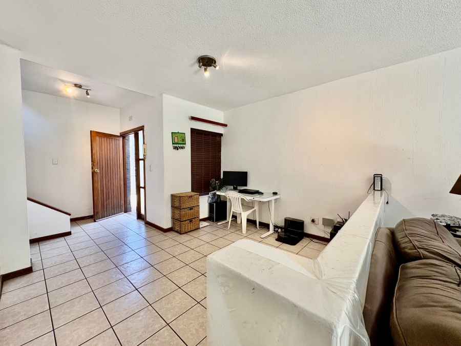 3 Bedroom Property for Sale in Fairland Gauteng