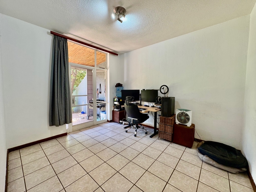 3 Bedroom Property for Sale in Fairland Gauteng