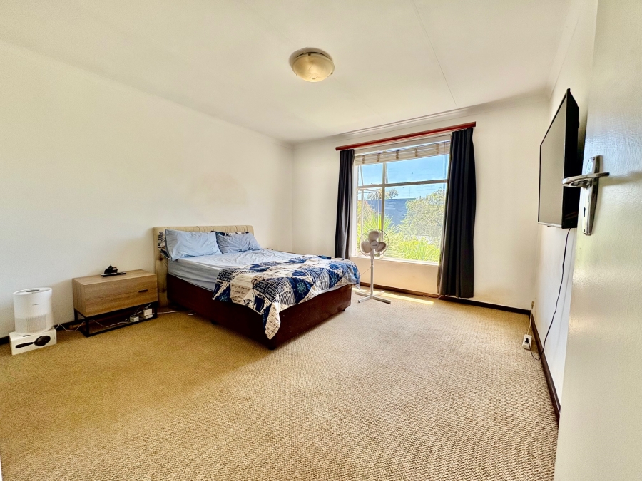 3 Bedroom Property for Sale in Fairland Gauteng