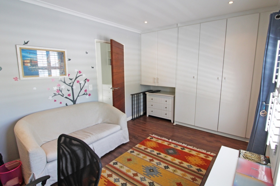 3 Bedroom Property for Sale in Bryanston Gauteng