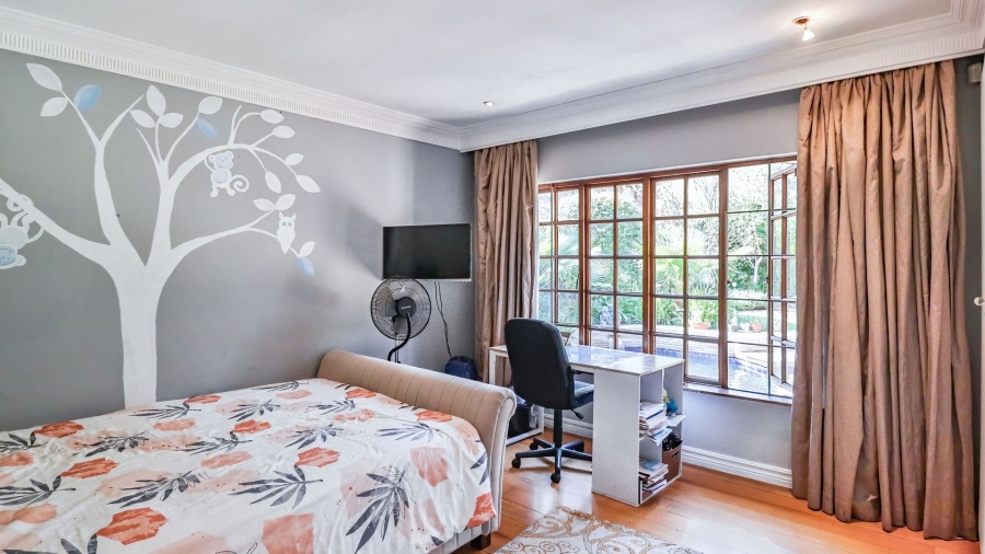 3 Bedroom Property for Sale in Hurlingham Manor Gauteng