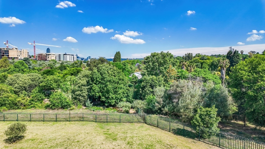 3 Bedroom Property for Sale in Hurlingham Manor Gauteng