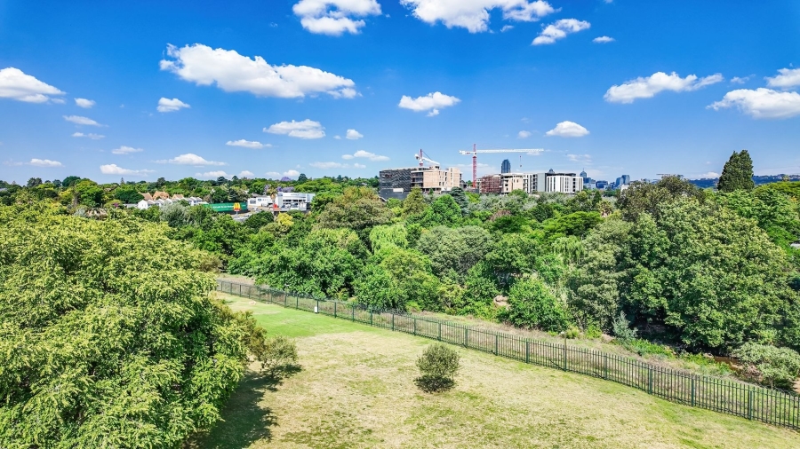 3 Bedroom Property for Sale in Hurlingham Manor Gauteng