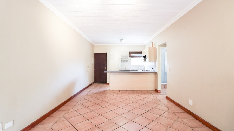 1 Bedroom Property for Sale in Douglasdale Gauteng
