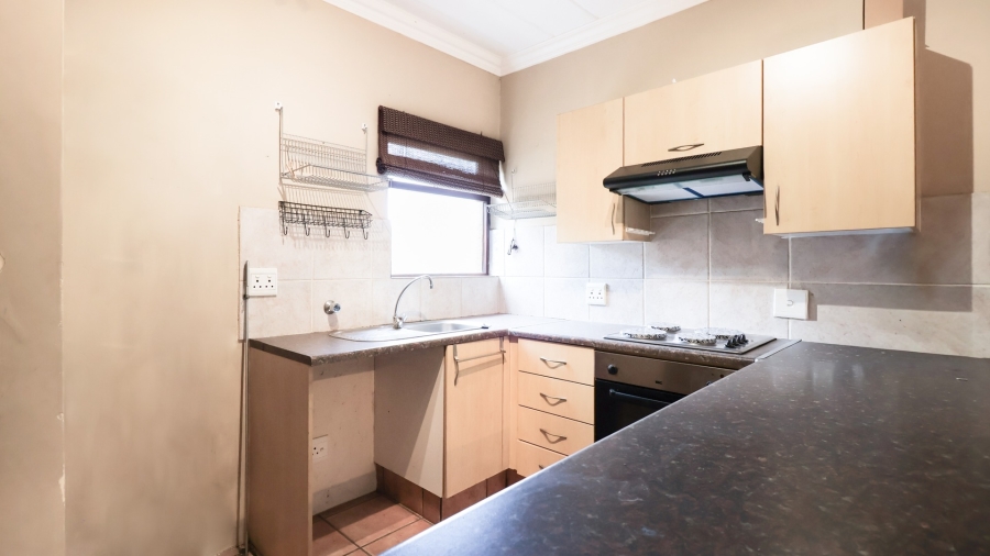 1 Bedroom Property for Sale in Douglasdale Gauteng