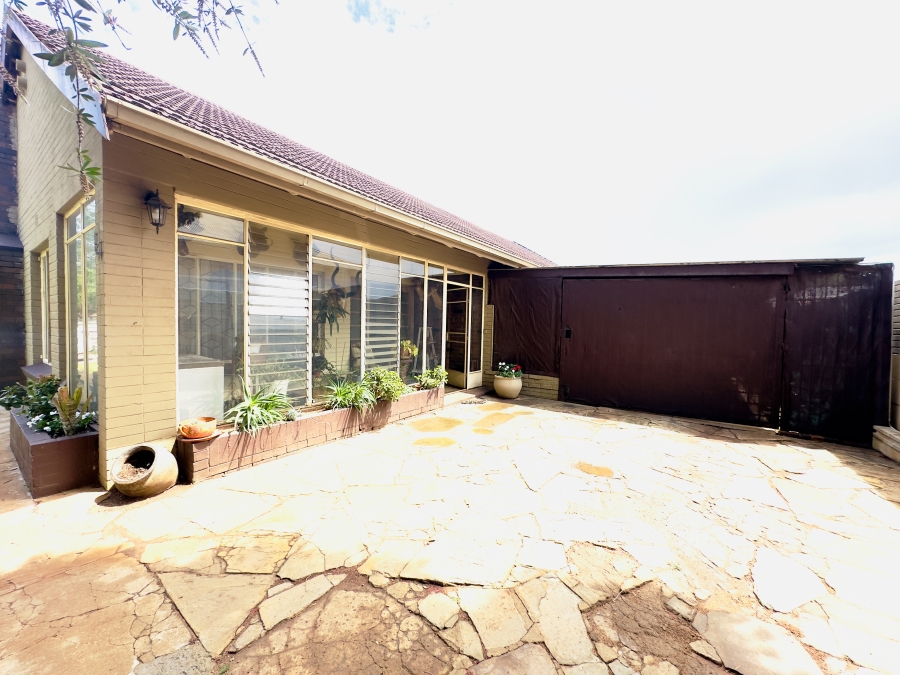 3 Bedroom Property for Sale in Brenthurst Gauteng