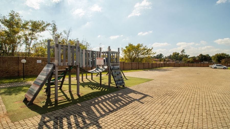 3 Bedroom Property for Sale in Rynfield Gauteng