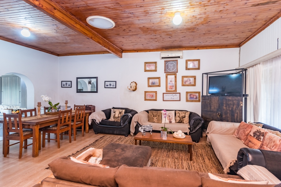 4 Bedroom Property for Sale in Wentworth Park Gauteng