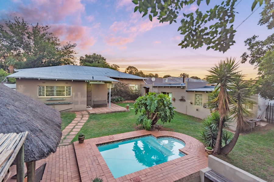 4 Bedroom Property for Sale in Wentworth Park Gauteng