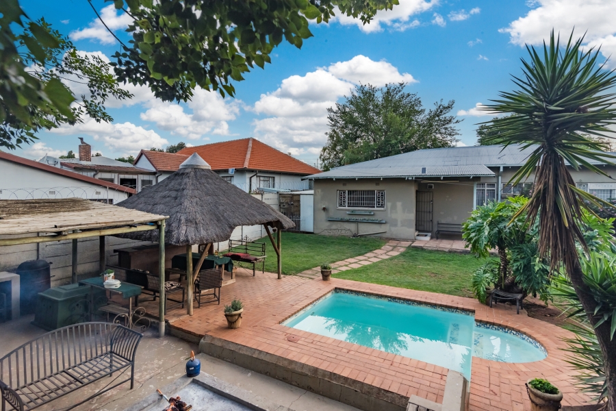 4 Bedroom Property for Sale in Wentworth Park Gauteng
