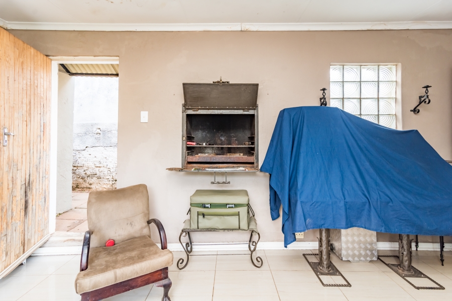 4 Bedroom Property for Sale in Wentworth Park Gauteng