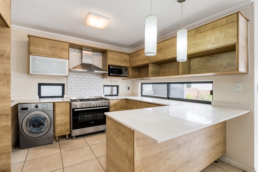 3 Bedroom Property for Sale in Paulshof Gauteng