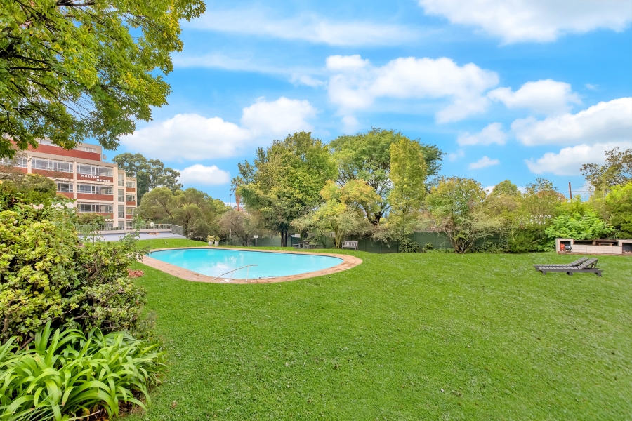 2 Bedroom Property for Sale in Illovo Gauteng