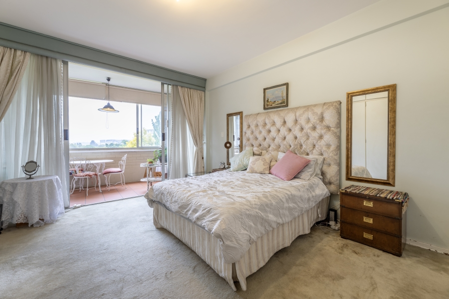 2 Bedroom Property for Sale in Illovo Gauteng