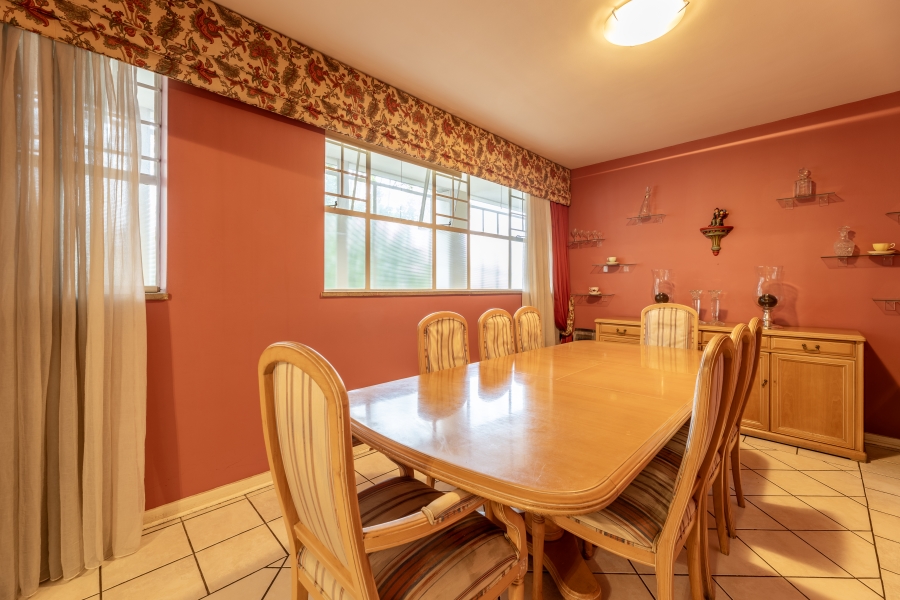 2 Bedroom Property for Sale in Illovo Gauteng