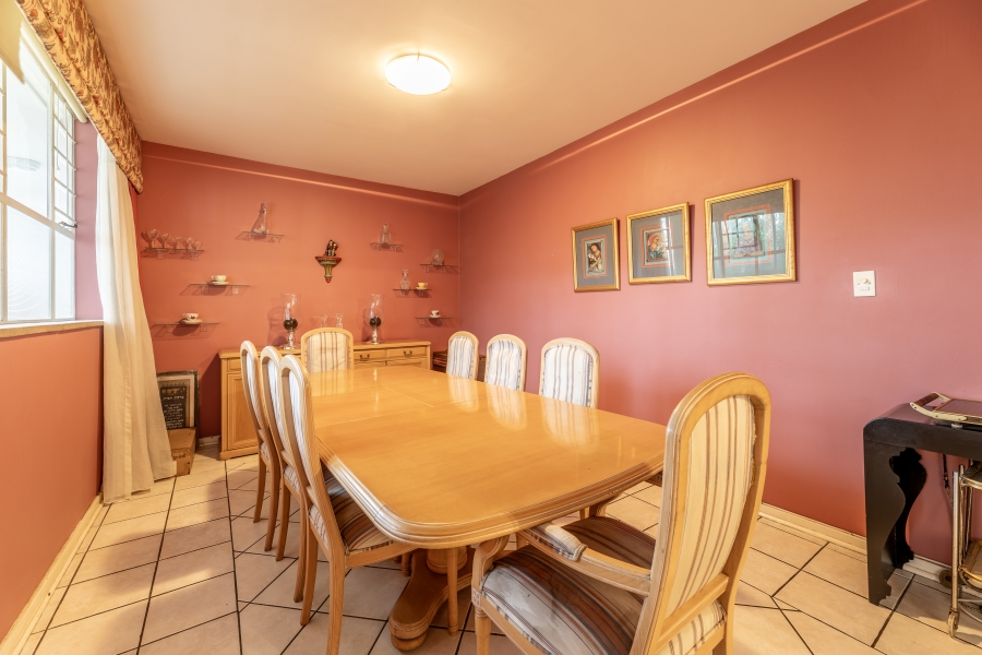 2 Bedroom Property for Sale in Illovo Gauteng