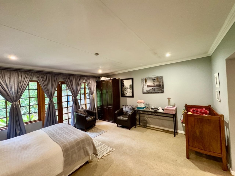 5 Bedroom Property for Sale in Brummeria Gauteng