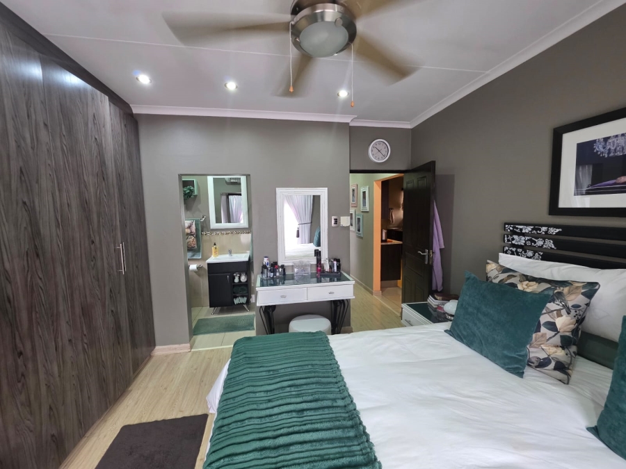 3 Bedroom Property for Sale in Pomona Gauteng