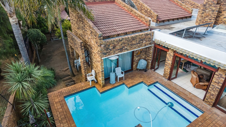 3 Bedroom Property for Sale in Bassonia Gauteng