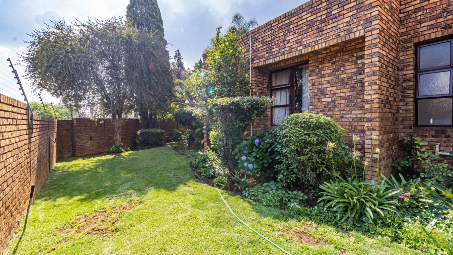 3 Bedroom Property for Sale in Bassonia Gauteng
