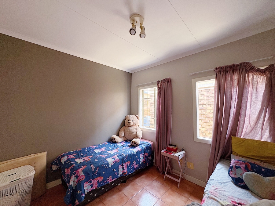 2 Bedroom Property for Sale in Equestria Gauteng