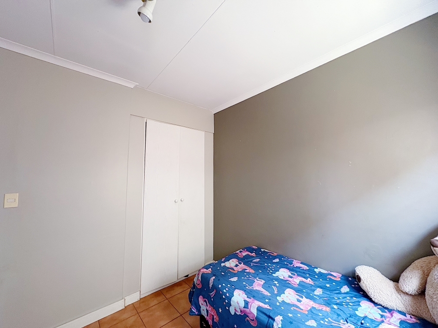 2 Bedroom Property for Sale in Equestria Gauteng