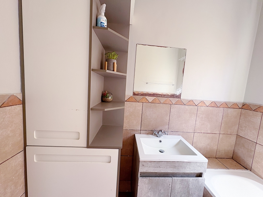 2 Bedroom Property for Sale in Equestria Gauteng