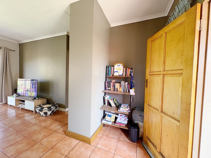 2 Bedroom Property for Sale in Equestria Gauteng