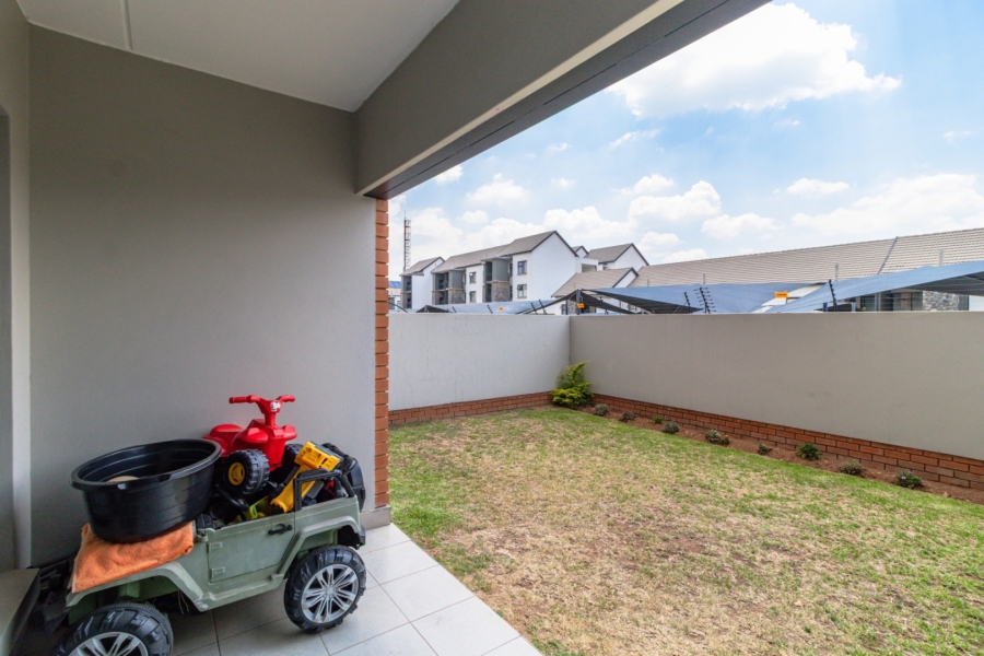 2 Bedroom Property for Sale in Glen Marais Gauteng